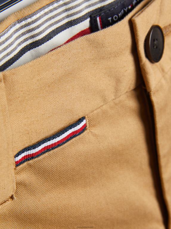 الكاكي الكلاسيكي Tommy Hilfiger الأولاد 3-7 1985 شورت تشينو الأساسي 44644128