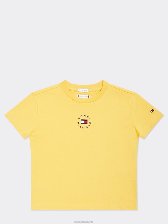 العائد الأصفر Tommy Hilfiger تي شيرت بشعار التراث للأطفال من الجنسين 3-7 44644294