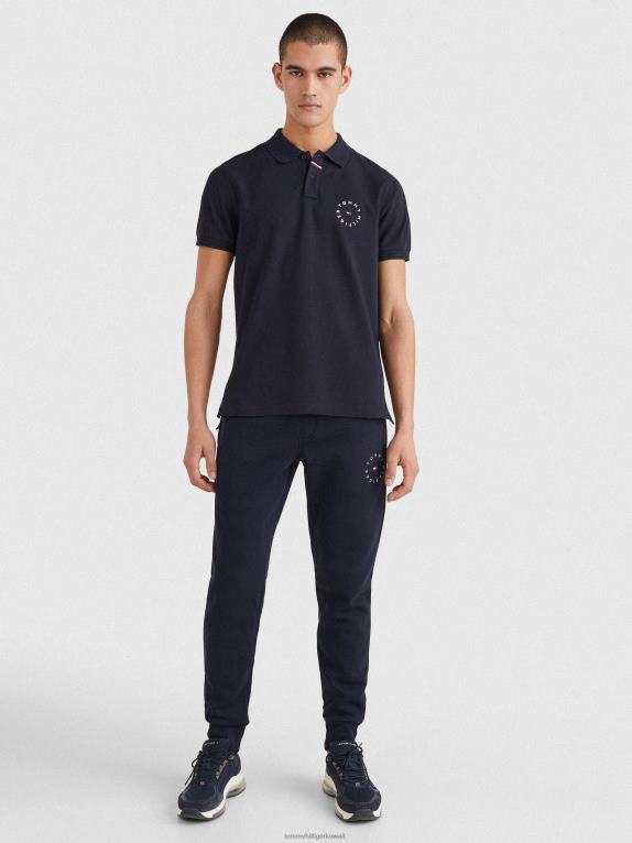 سماء الصحراء Tommy Hilfiger قميص بولو بيكيه من القطن العضوي ذو المقاس العادي 446441175