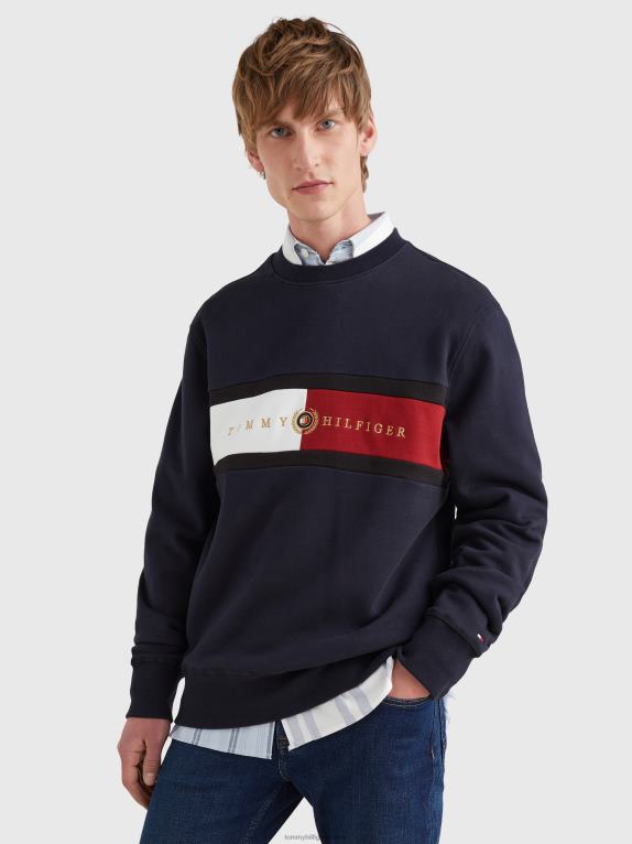 سماء الصحراء Tommy Hilfiger تيشيرت برقبة دائرية وشعار الماركة 446441289