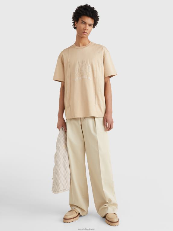 الذهب لطيف Tommy Hilfiger تي شيرت بشعار نغمي 446441592