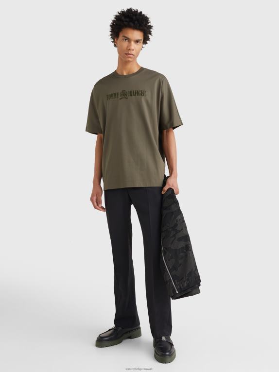 الجيش الأخضر Tommy Hilfiger تي شيرت قطن عضوي مطرز بشعار الماركة 446441637