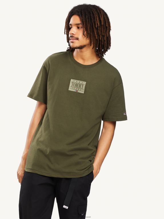 الزيتون الداكن Tommy Hilfiger تي شيرت برسومات مربعة اللون 446441668