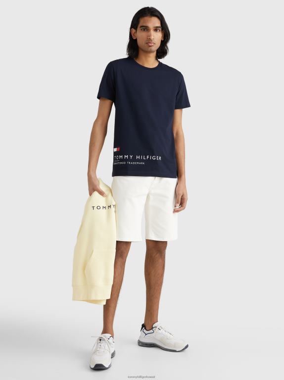 سماء الصحراء Tommy Hilfiger تيشيرت بشعار ملفوف 446441699