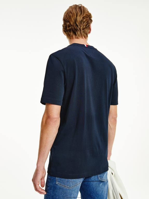 سماء الصحراء Tommy Hilfiger تي شيرت بقصة مريحة وأيقونات 446441705