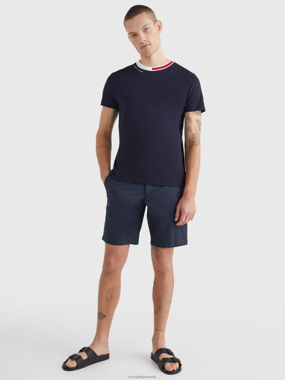 سماء الصحراء Tommy Hilfiger تي شيرت بخط العنق المميز 446441723