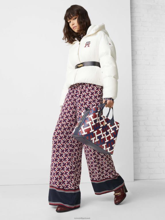 مزيج الشركات Tommy Hilfiger حقيبة مونوغرام مميزة 446441761