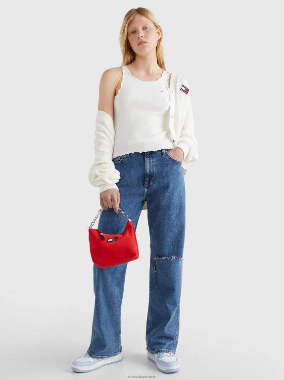 قرمزي عميق Tommy Hilfiger حقيبة كتف ببروش الشارة 446441775