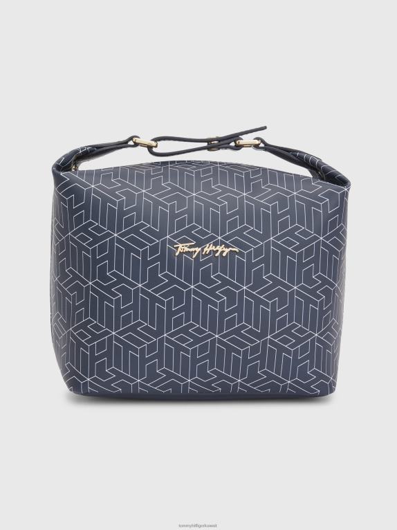 لهجة سماء الصحراء حرف واحد فقط Tommy Hilfiger حقيبة غسيل مونوغرام مميزة 446441778