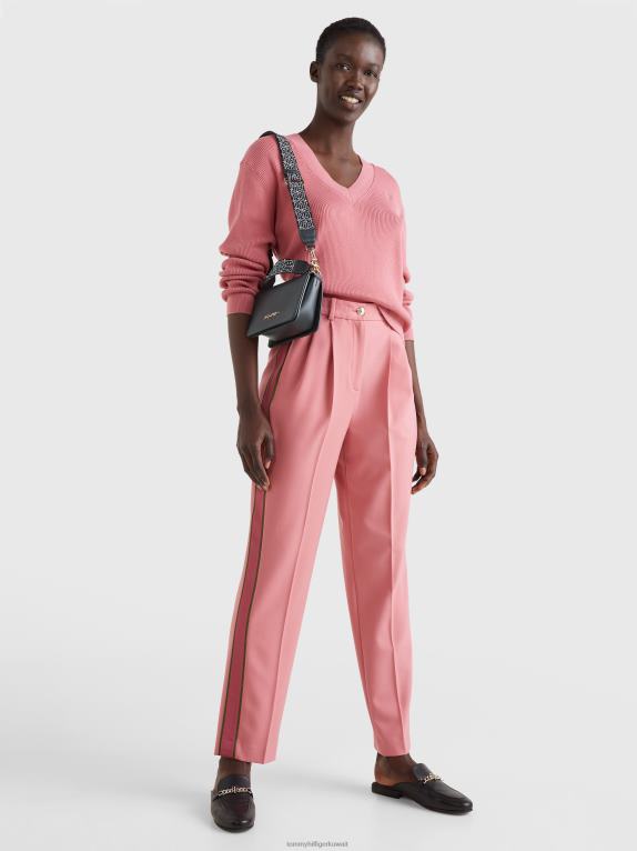 أسود Tommy Hilfiger حقيبة كروس صغيرة بشعار الماركة 446441809