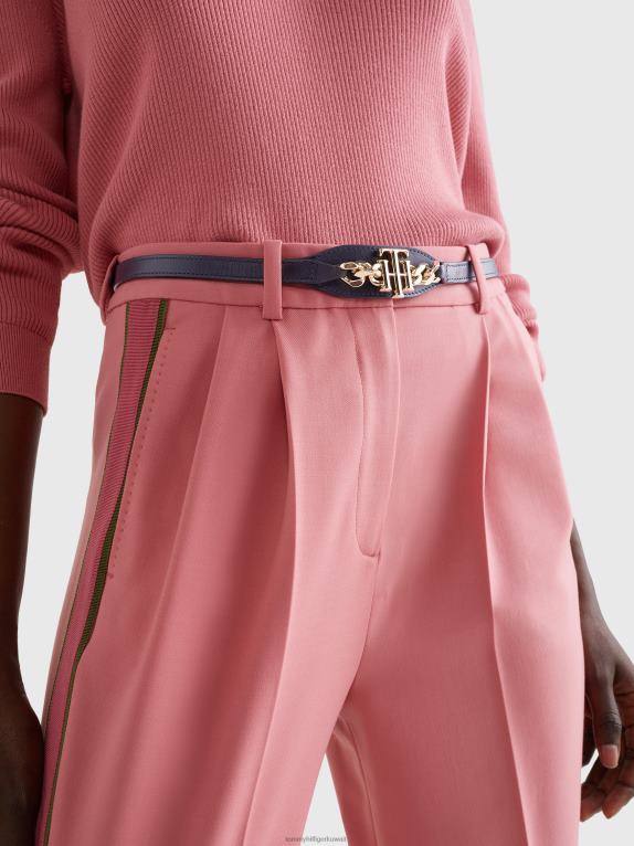 سماء الصحراء Tommy Hilfiger حزام من الجلد عالي الخصر بسلسلة مونوغرام 446441846