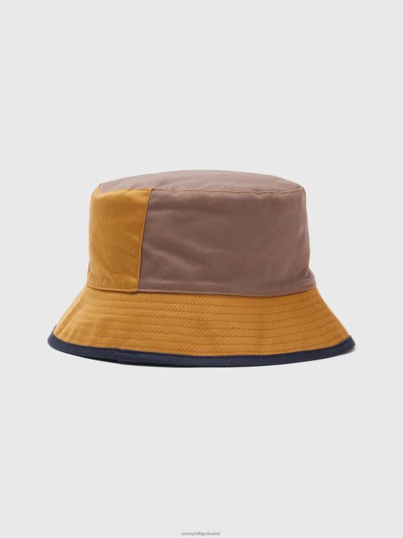 الكاكي الكلاسيكي Tommy Hilfiger قبعة دلو بشعار مقسم بالألوان 446441892