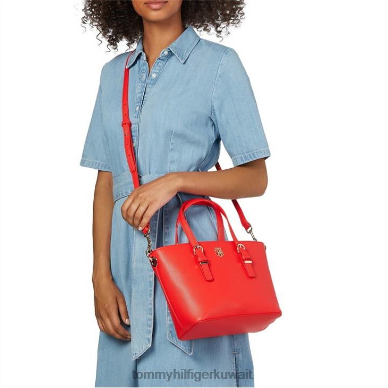 العاب ناريه Tommy Hilfiger حقيبة بشعار مونوغرام 4464419951