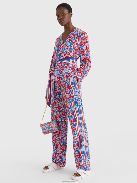 وشاح الجزيرة باللون الأحمر Tommy Hilfiger بنطال مريح بطبعة وشاح وساق واسعة 446442288