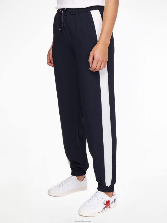 سماء الصحراء / كتلة الألوان إكرو Tommy Hilfiger بنطال رياضي ذو قصة مريحة وملون 446442324