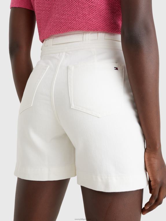 الأبيض البصري Tommy Hilfiger شورت جينز مناسب للارتفاع العالي 446442429