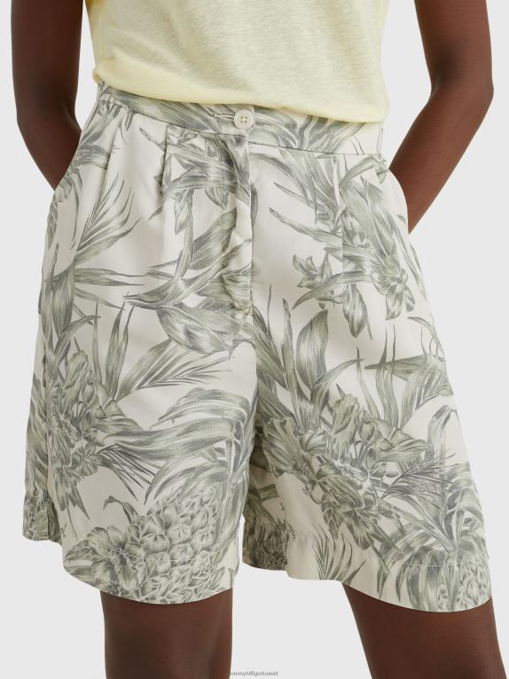 جزيرة الأناناس/ إكرو Tommy Hilfiger شورت مطوي بطبعة النخيل 446442435