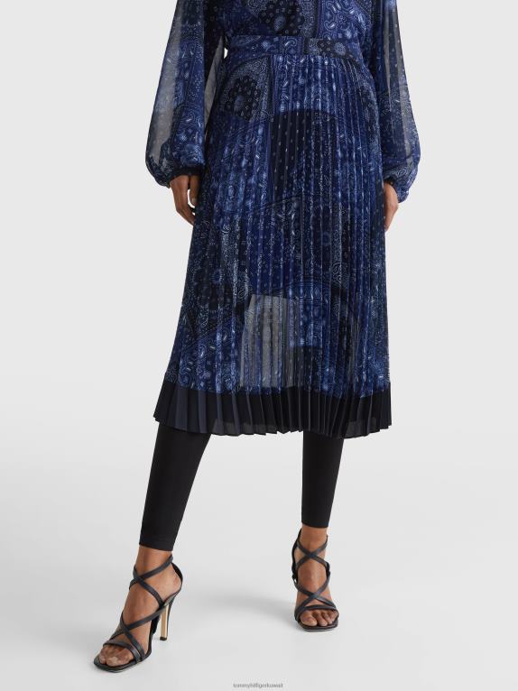 باندانا مرقعة/سماء الصحراء Tommy Hilfiger تنورة ميدي بقصة مريحة وكسرات بيزلي 446442485