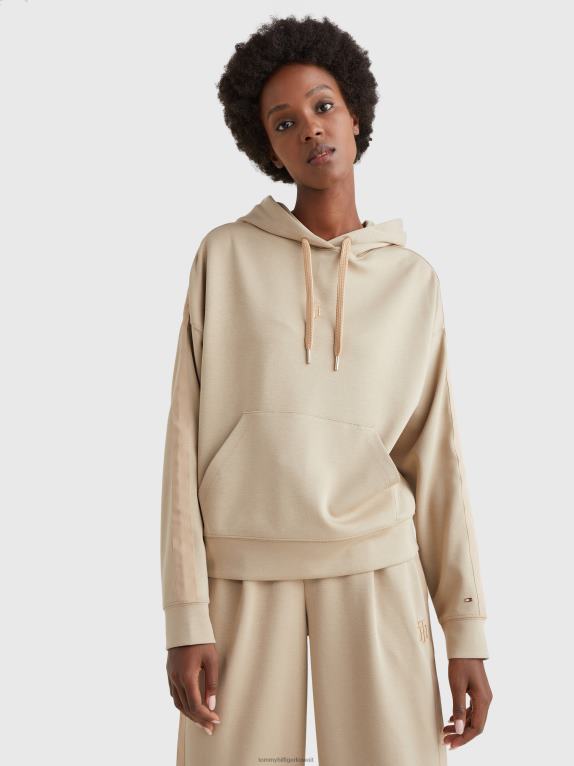 اللون البيج Tommy Hilfiger هودي مريح بطبعة مونوغرام متشابك 446442627