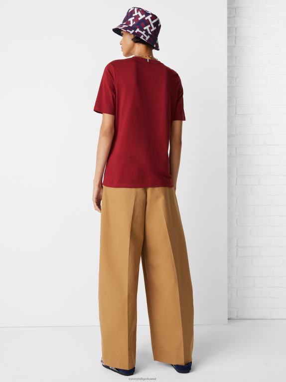 روج Tommy Hilfiger تي شيرت من القطن العضوي بطبعة مونوغرام 446442705