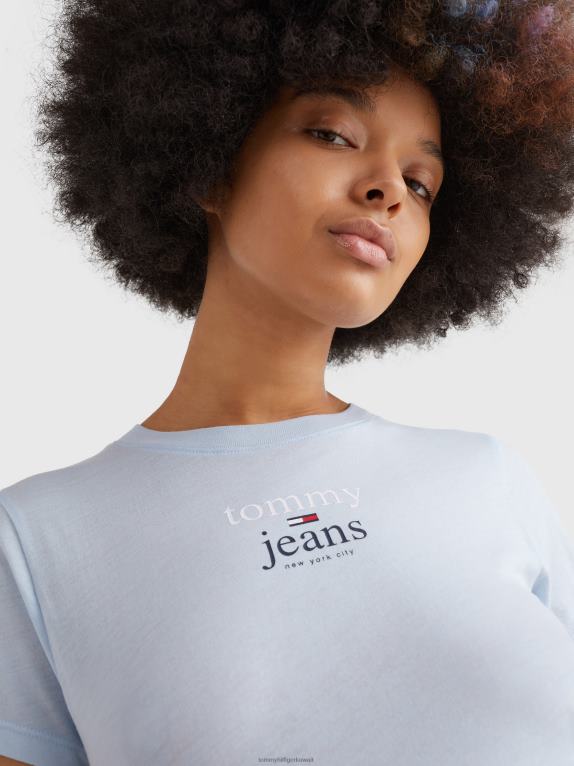 سماء شامبراي Tommy Hilfiger تيشيرت بشعار أساسي 446442725