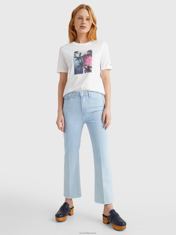 بيج فاتح Tommy Hilfiger تيشيرت بطبعة شجرة النخيل 446442759