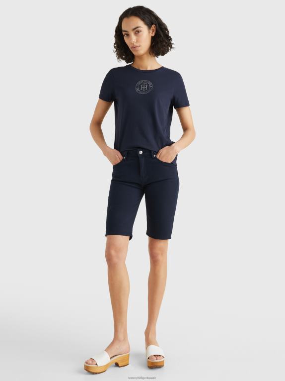 سماء الصحراء Tommy Hilfiger تي شيرت مونوغرام كريستال 446442810