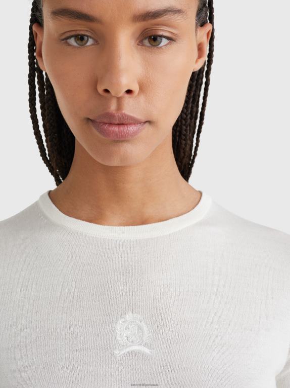 عاج Tommy Hilfiger تي شيرت من الصوف والحرير المطرز 446442828