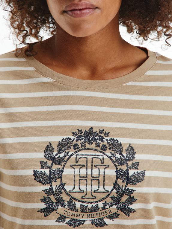 شريط بريتون/بيج إكرو Tommy Hilfiger تي شيرت مخطط بأكمام طويلة ورقبة مستديرة 446442890