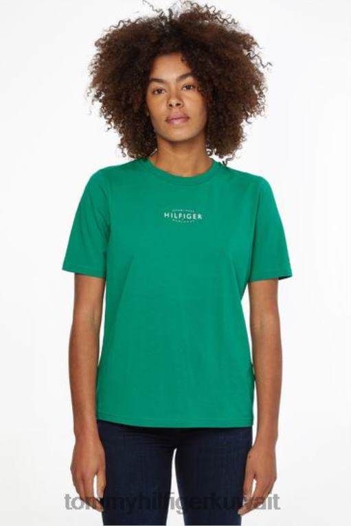 أخضر Tommy Hilfiger تي شيرت أساسي ذو علامة تجارية 446443095