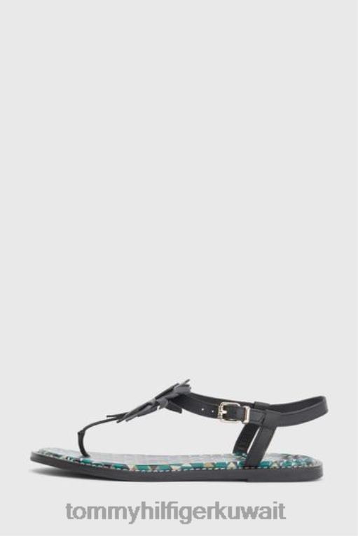 أسود Tommy Hilfiger صندل مسطح من الجلد بطبعة مونوغرام وزهور 446443314