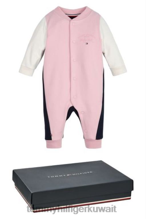 لون القرنفل Tommy Hilfiger مجموعة هدايا نيسيي كتل الألوان للأطفال 446443685