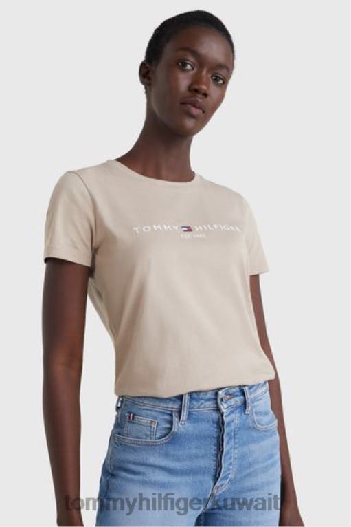 بني Tommy Hilfiger تي شيرت نسائي 446443749