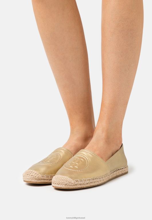 ضوء الذهب Tommy Hilfiger حذاء قماشي معدني بشعار الماركة 446444236