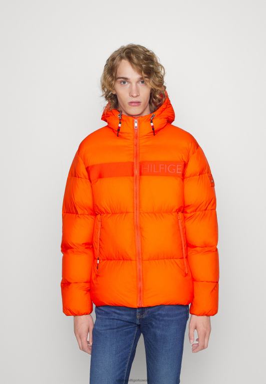 البرتقال الحمضي Tommy Hilfiger سترة شتوية منتفخة عالية 446444268