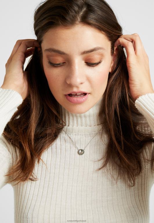 فضية اللون Tommy Hilfiger قلادة عادية 446444308