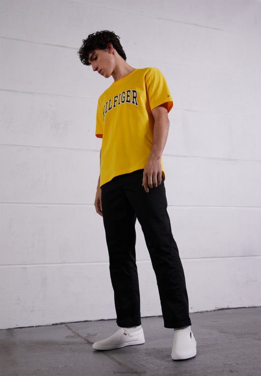 بيج فاتح Tommy Hilfiger الانزلاقات الأساسية 446444433