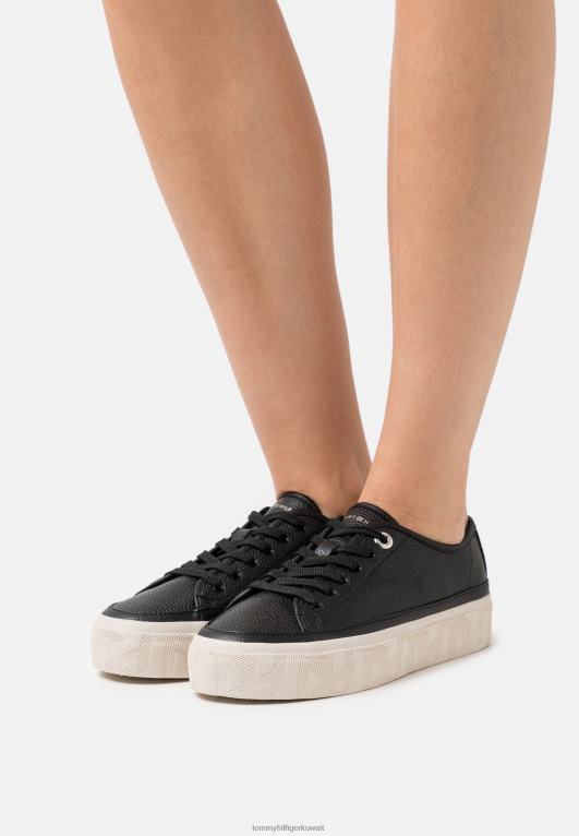 أسود Tommy Hilfiger المدربين الأساسيين 446444458