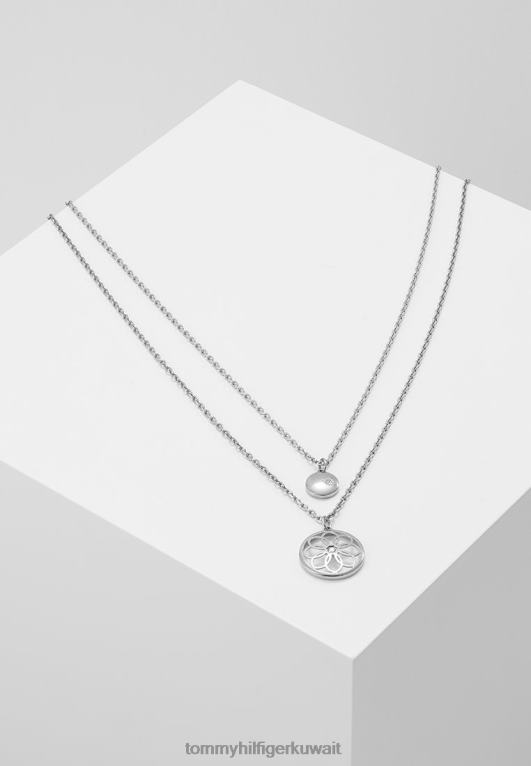 فضية اللون Tommy Hilfiger قلادة أساسية غير رسمية 446444470