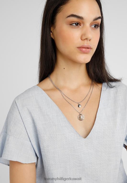 فضية اللون Tommy Hilfiger قلادة أساسية غير رسمية 446444470