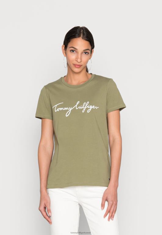 الحدائق Tommy Hilfiger تي شيرت برقبة دائرية وطبعة جرافيك 446444486