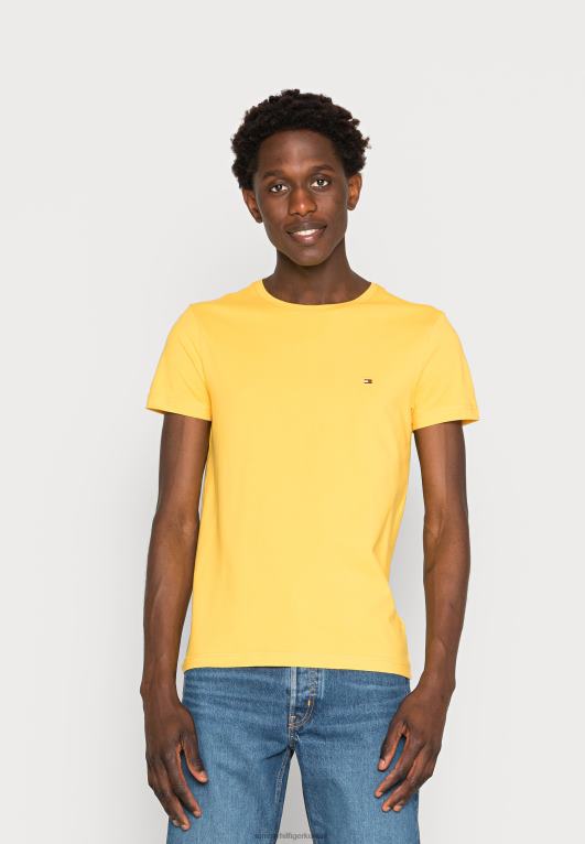 أصفر دافئ Tommy Hilfiger تي شيرت أساسي 446444503