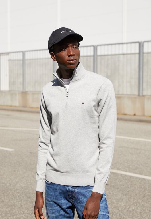 هيذر رمادي فاتح Tommy Hilfiger الرمز البريدي البلوز وهمية 446444590