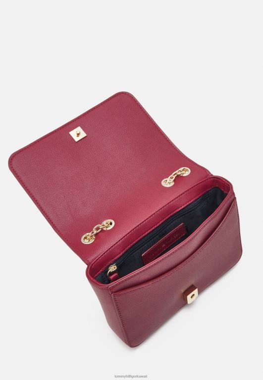 روج Tommy Hilfiger حقيبة متقاطعة بسلسلة خالدة عبر الجسم 446444605