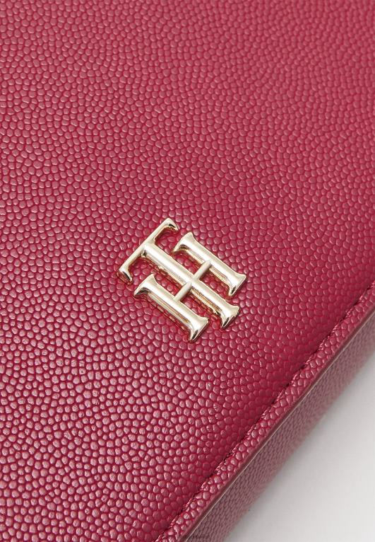 روج Tommy Hilfiger حقيبة متقاطعة بسلسلة خالدة عبر الجسم 446444605