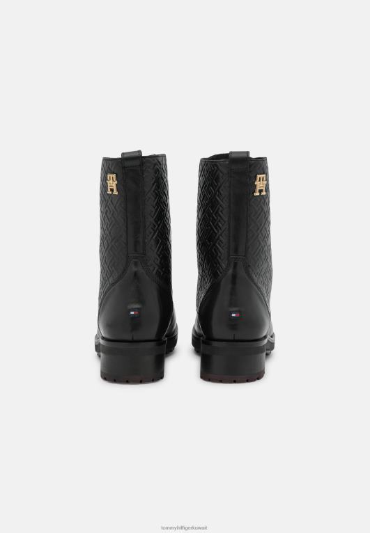 أسود Tommy Hilfiger حذاء مونوغرام برباط للكاحل 446444730