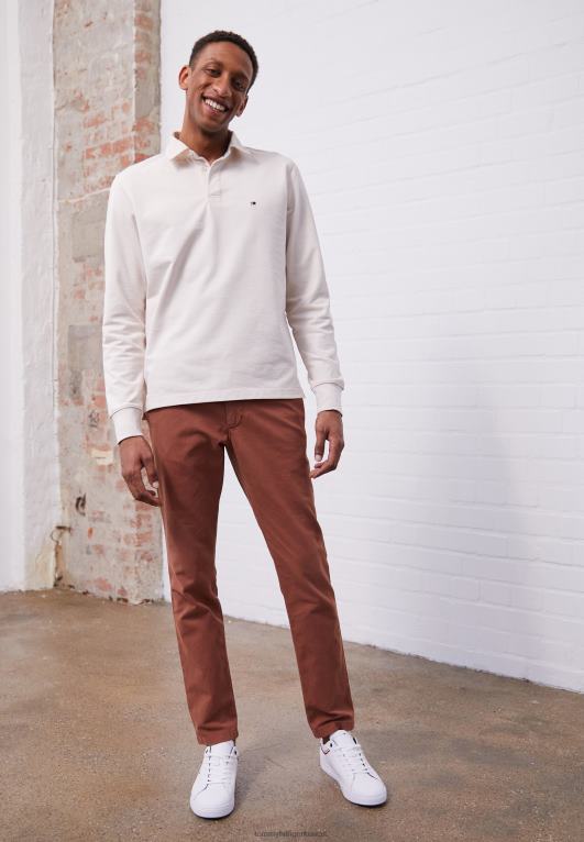 خمري داكن Tommy Hilfiger بليكر العسل تشينو 446444755