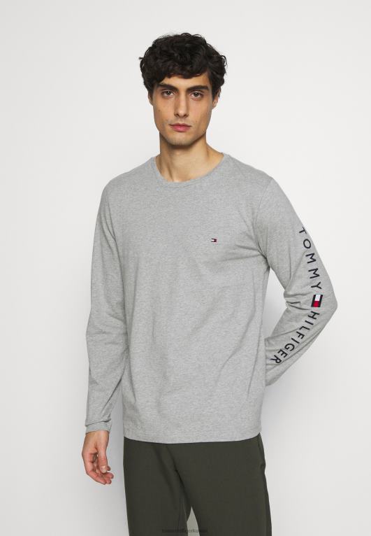 رمادي Tommy Hilfiger تيشيرت بأكمام طويلة وشعار الماركة بأكمام طويلة 446444821