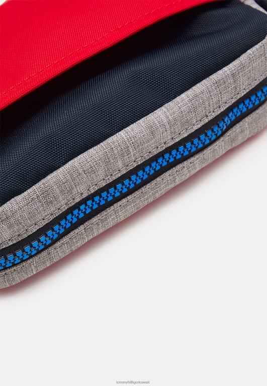 متعدد الألوان Tommy Hilfiger حقيبة الكاميرا الأساسية للأطفال للجنسين عبر حقيبة الجسم 446444822