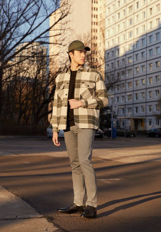 أسود Tommy Hilfiger أربطة الحذاء الأساسية 446445060